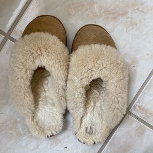 Emu Fur Lined Slippers